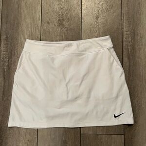 Women’s Nike Golf Skort